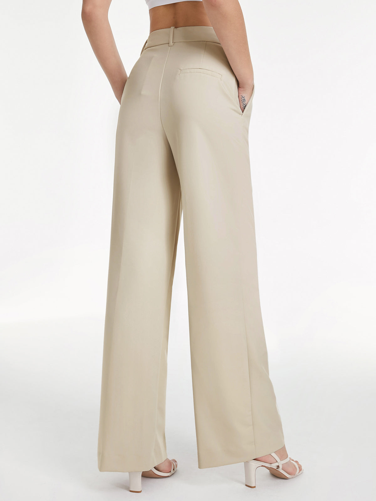 Constance | Pantalon taille haute à jambe large et plis marqués