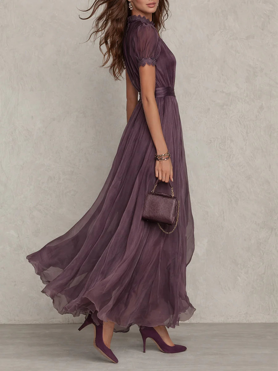 Flavie | Robe midi en tulle prune à col froncé et détails en dentelle