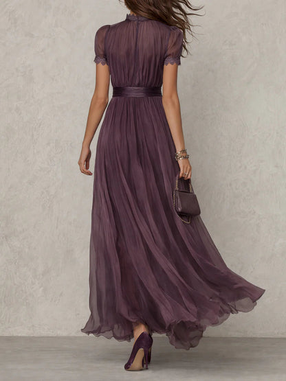 Flavie | Robe midi en tulle prune à col froncé et détails en dentelle